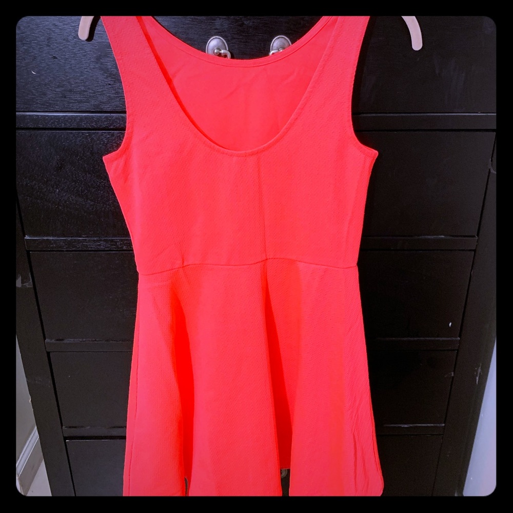 Women’s dress